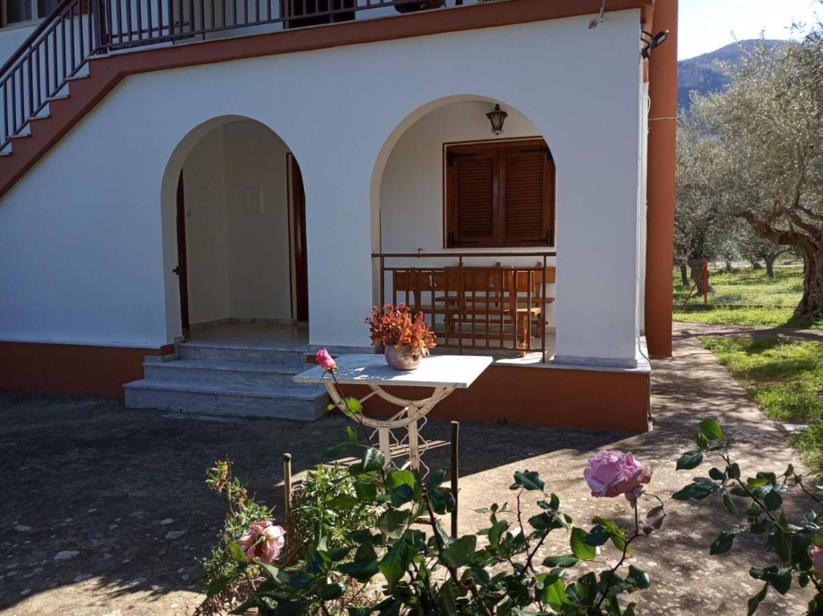 Manousi 1- Ground Floor Apartment Mistras Exterior foto